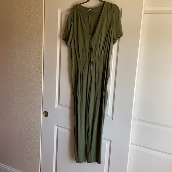 Old Navy Pants - Olive green jumpsuit